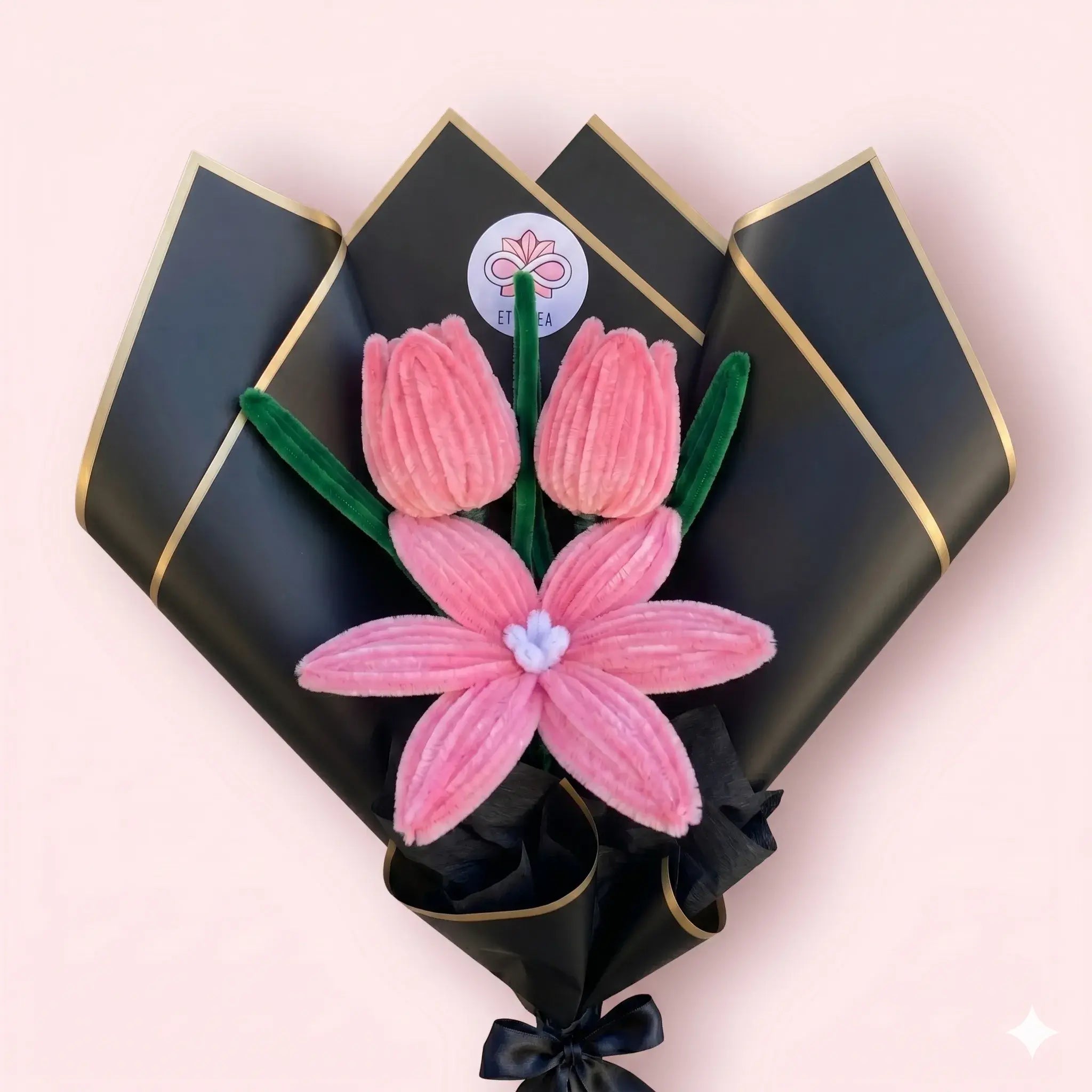 Ramo de 1 Lirio y 2 Tulipanes