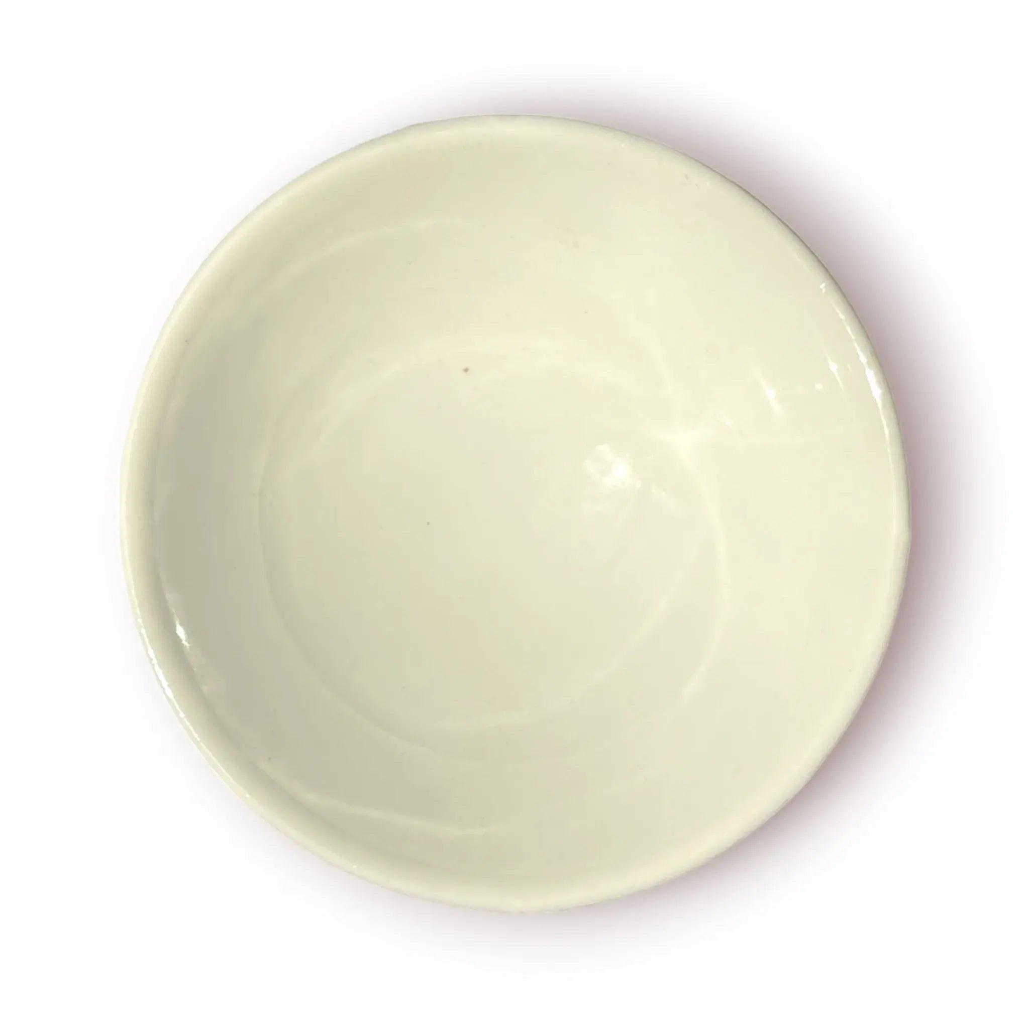 Difusor aromático de cerámica esmaltada color blanco con calados decorativos en forma de búho y estrellas para velas de té.
