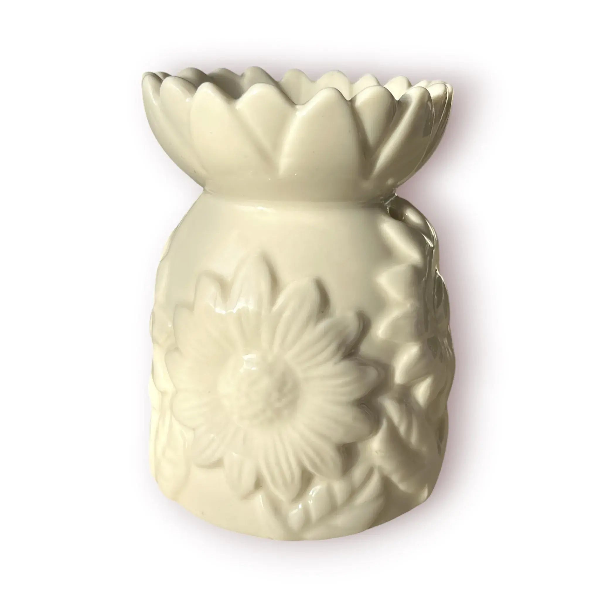 Difusor aromático de cerámica esmaltada con relieve de girasol y cuenco en forma de flor, disponible en colores blanco, café y beige.