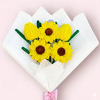 Ramo de 3 girasoles y 2 tulipanes