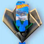 Ramo de Hot Wheels y 3 Tulipanes