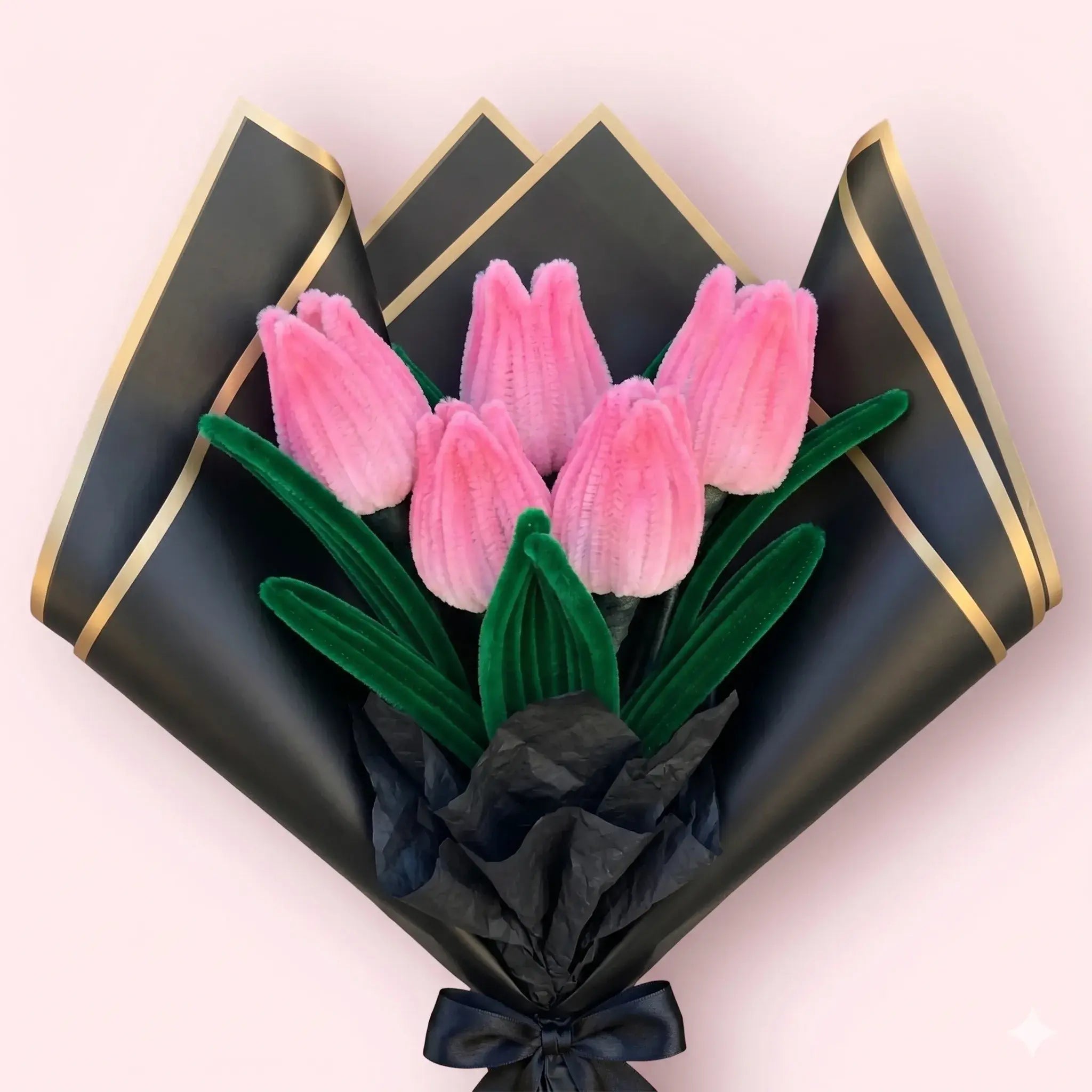 Ramo_5_tulipanes_rosa_degrade_negro