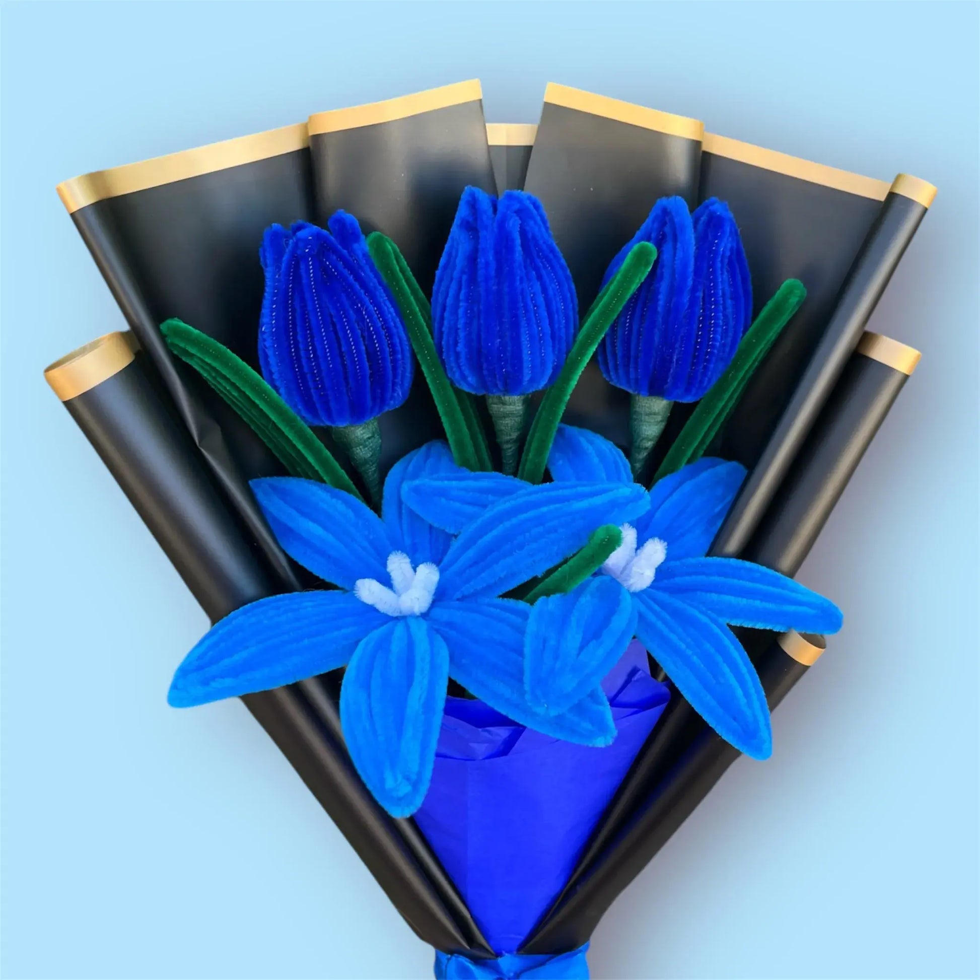 Ramo de 2 Lirios y 3 Tulipanes