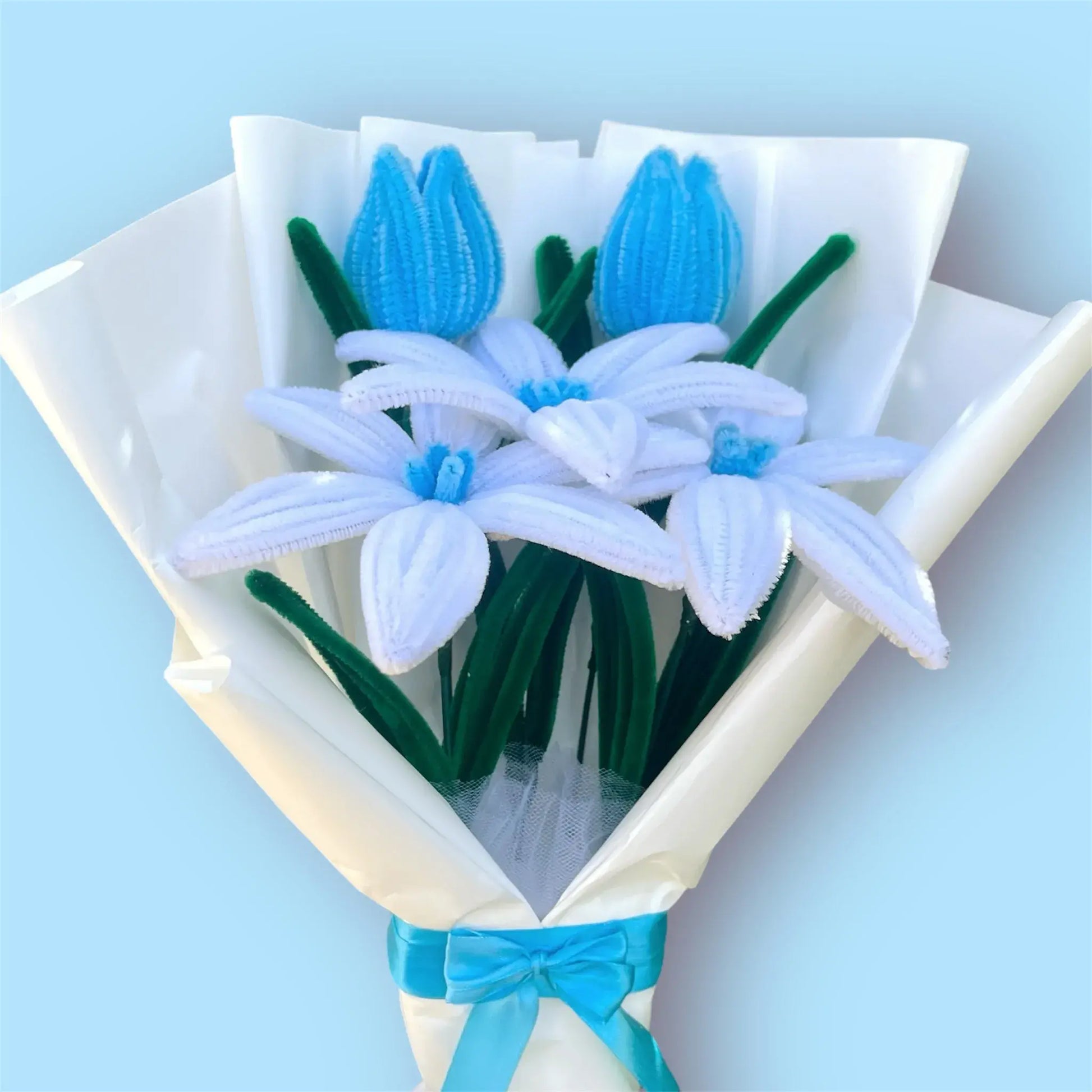 Ramo de 3 Lirios y 2 Tulipanes